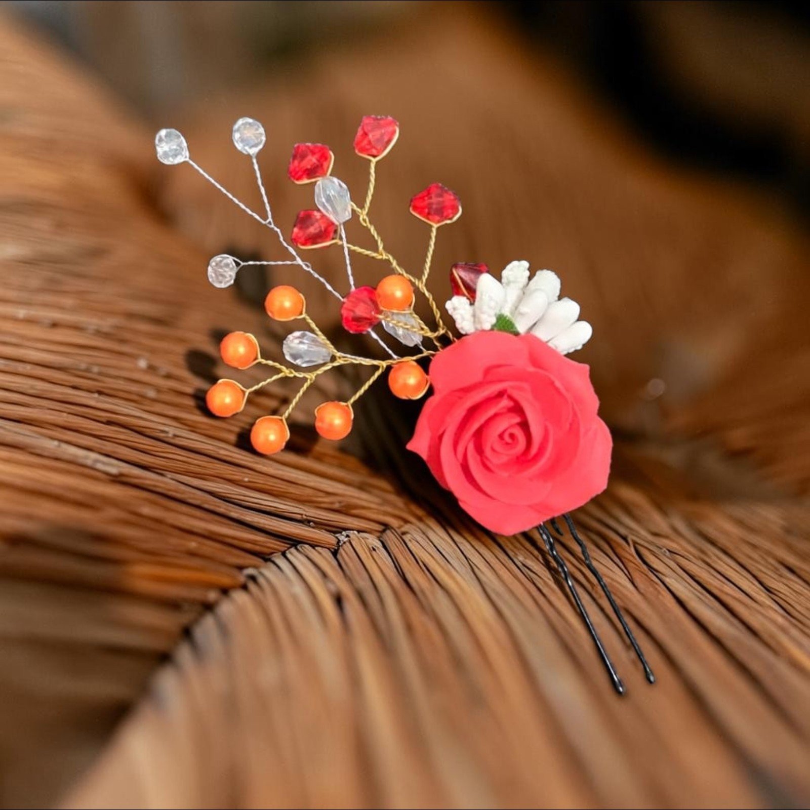 Alara rose pin